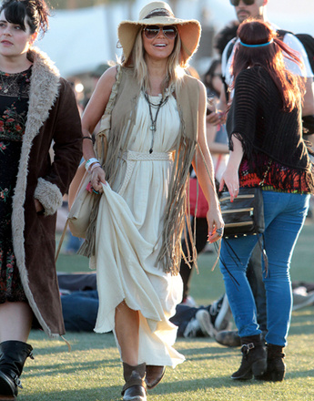 Ферджи (Fergie) на музыкальном фестивале Coachella 2012