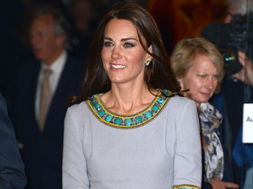 Принц Чарльз оплачивает роскошные наряды Кейт Миддлтон (Kate Middleton) Принц Чарльз оплачивает роскошные наряды Кейт Миддлтон (Kate Middleton)