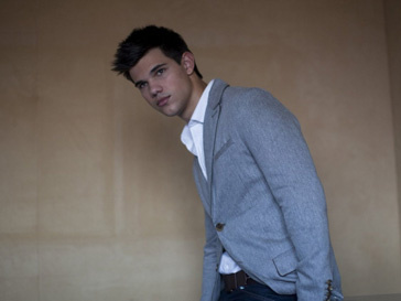 Тейлор Лотнер (Taylor Lautner) Тейлор Лотнер (Taylor Lautner)