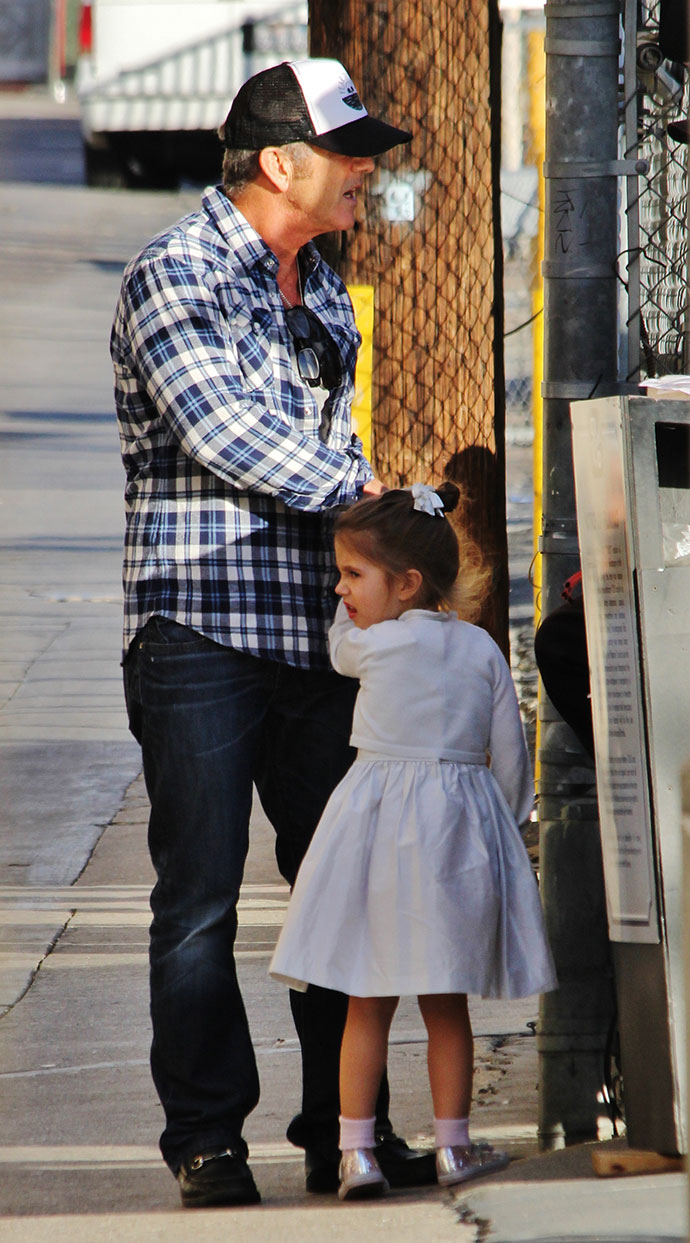 Мел Гибсон с дочкой Люсией