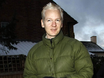 Джулиана Ассанжа (Julian Assange) временно отпустили Джулиана Ассанжа (Julian Assange) временно отпустили