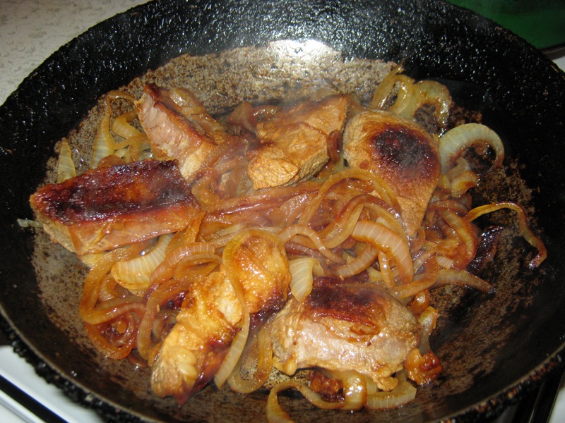 Рецепт жарки мяса на сковороде свинина пошагово Рецепт жарки мяса на сковороде свинина пошагово