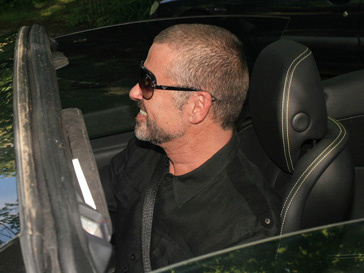 Джордж Майкл (George Michael) приговорен к тюремному заключению Джордж Майкл (George Michael) приговорен к тюремному заключению