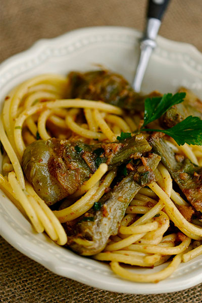 Артишоки с анчоусами Артишоки с анчоусами