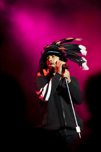 После пятилетнего перерыва Jamiroquai дарит своим поклонникам новую пластинку. После пятилетнего перерыва Jamiroquai дарит своим поклонникам новую пластинку.