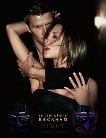 Рекламная кампания аромата Intimately