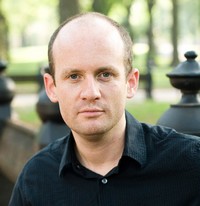 Оливер Буркеман Оливер Буркеман