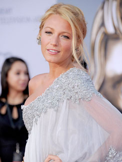 Блейк Лайвли снова стала блондинкой. Блейк Лайвли (Blake Lively)