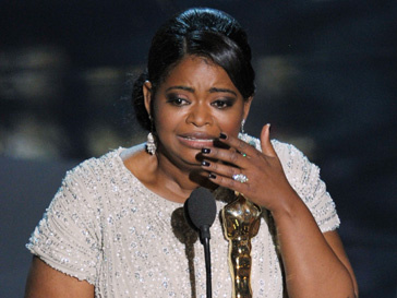 Октавия Спенсер (Octavia Spencer) полчила "Оскар" за роль в фильме "Прислуга" Октавия Спенсер (Octavia Spencer) полчила "Оскар" за роль в фильме "Прислуга"