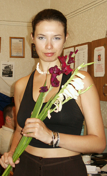 Светлана Стешкова челябинские популярные телеперсоны начала 2000-х