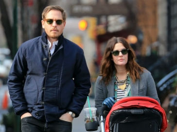 Дрю Бэрримор (Drew Barrymore) и Уилл Копельман (Will Kopelman) Дрю Бэрримор (Drew Barrymore) и Уилл Копельман (Will Kopelman)