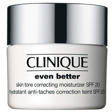 Дневной увлажняющий крем Even Better Skin Tone Correcting Moisturizer SPF 20, Clinique эффективно борется с признаками гиперпигментации кожи. Дневной увлажняющий крем Even Better Skin Tone Correcting Moisturizer SPF 20, Clinique эффективно борется с признаками гиперпигментации кожи.