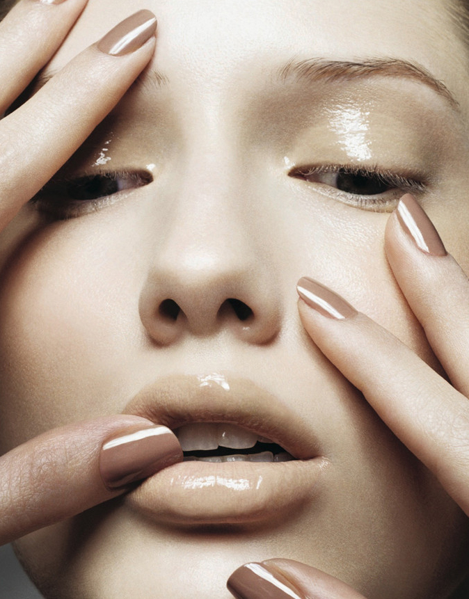 Необрезной маникюр: все за и против