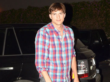 Эштон Катчер (Ashton Kutcher) хочет получить больше денег при разводе Эштон Катчер (Ashton Kutcher) хочет получить больше денег при разводе