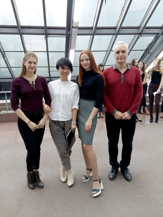 Модель года Модели V.G.Models