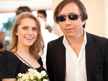 Дарья Мельникова и Ренат Давлетьяров Дарья Мельникова и Ренат Давлетьяров