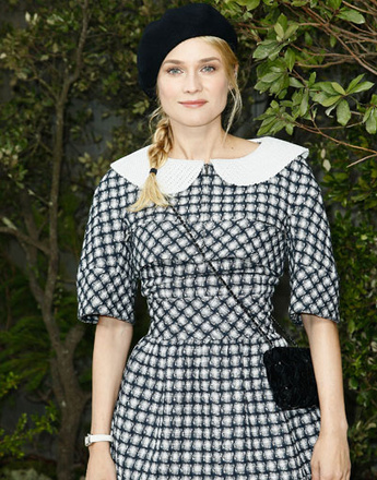 Диана Крюгер (Diane Kruger) в берете на показе Chanel Couture весна-лето 2013