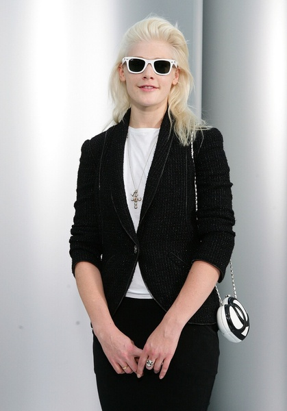 Мики Грин (Micky Green) на показе Chanel Мики Грин (Micky Green) на показе Chanel
