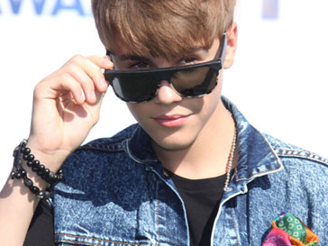 Джастин Бибер (Justin Bieber) удивил свою девушку Джастин Бибер (Justin Bieber) удивил свою девушку