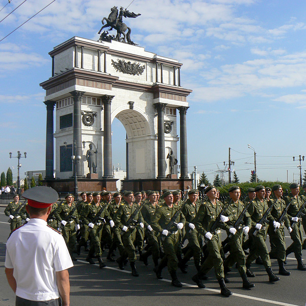Военный парад в Курске Военный парад в Курске