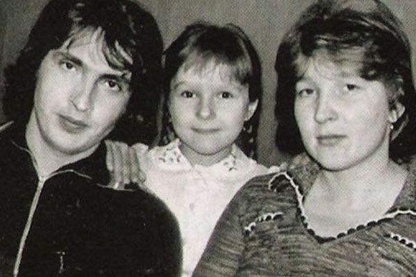 Евгений Плющенко, умерла мама Евгения Плющенко Евгений Плющенко, умерла мама Евгения Плющенко