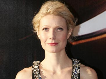 Гвинет Пэлтроу (Gwyneth Paltrow) жалеет, что ее отец никогда не увидит своих внуков Гвинет Пэлтроу (Gwyneth Paltrow) жалеет, что ее отец никогда не увидит своих внуков