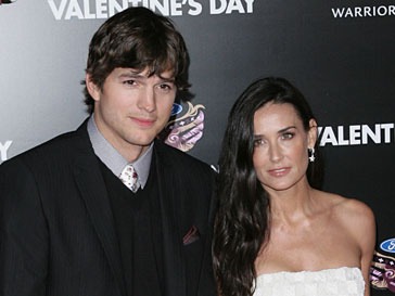 Эштон Катчер (Ashton Kutcher) и Деми Мур (Demi Moore) Эштон Катчер (Ashton Kutcher) и Деми Мур (Demi Moore)