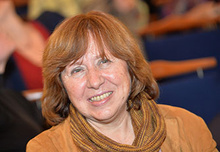 Светлана Алексиевич, героиня нашего времени