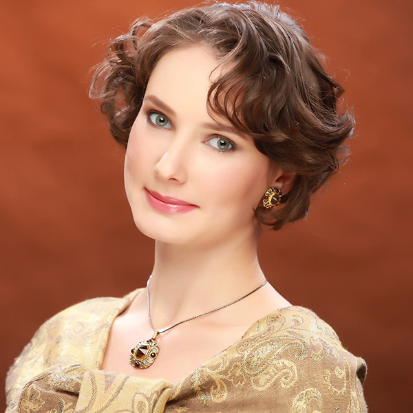 Полина Будницкая, "Миссис Екатеринбург-2015" Полина Будницкая, "Миссис Екатеринбург-2015"