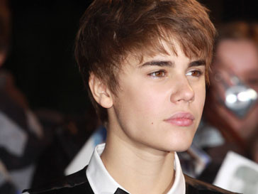 Джастин Бибер (Justin Bieber) продал волосы Джастин Бибер (Justin Bieber) продал волосы