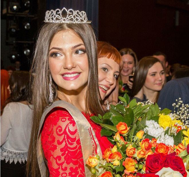 Алина Зарейник