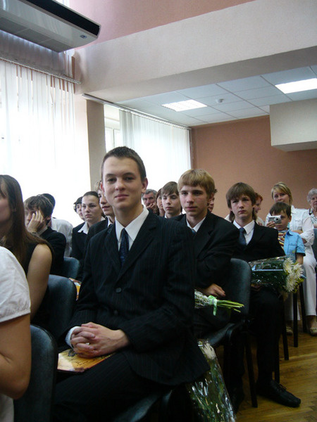 Последние годы «компьютерный гений» учился из-под палки. 2008 г. Последние годы «компьютерный гений» учился из-под палки. 2008 г.