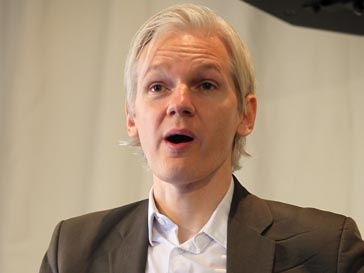 Джулиан Ассандж (Julian Assange) Джулиан Ассандж (Julian Assange)
