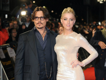 Джонни Депп (Johnny Depp) и Амбер Херд (Amber Heard) Джонни Депп (Johnny Depp) и Амбер Херд (Amber Heard)