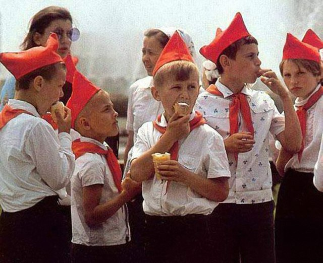 Пионеры Пионеры
