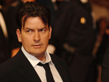 Чарли Шин (Charlie Sheen) весь в папу Чарли Шин (Charlie Sheen) весь в папу