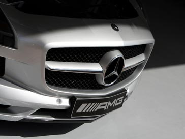 Mercedes-Benz SLS Mercedes-Benz SLS