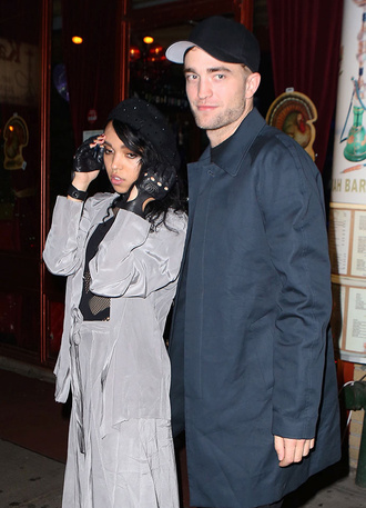 Талия Барнетт и Робрет Паттинсон