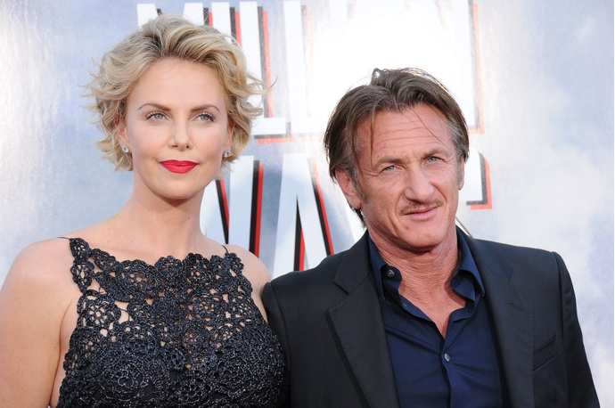 Шарлиз Терон и Шона Пенна обвинили в жестоком обращении с ребенком