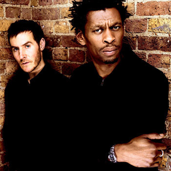 Дуэт Massive Attack. Дуэт Massive Attack.