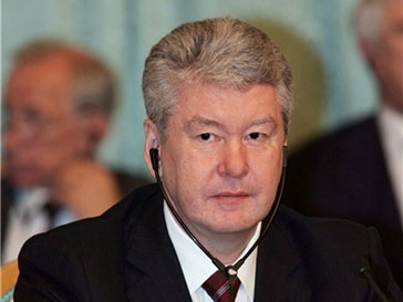 Мэр Москвы решил в скорейшем времени завершить реконструкцию дорог Мэр Москвы решил в скорейшем времени завершить реконструкцию дорог