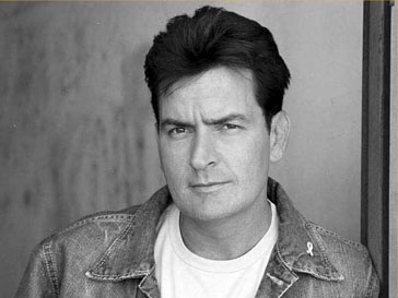 Чарли Шин (Charlie Sheen) поделился опытом с детьми Чарли Шин (Charlie Sheen) поделился опытом с детьми