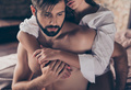 10 заблуждений о супружеских изменах
