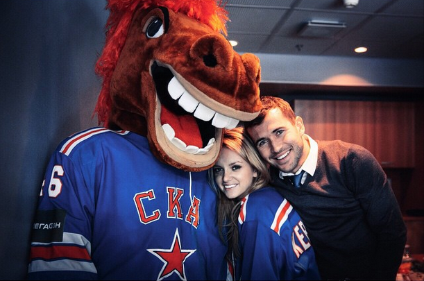 Александр Кержаков и Милана Тюльпанова Александр Кержаков и Милана Тюльпанова