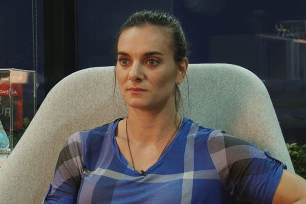 Елена Исинбаева может завершить спортивную карьеру Елена Исинбаева фото