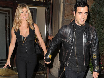 Дженнифер Энистон (Jennifer Aniston) и Джастин Теру (Justin Theroux) Дженнифер Энистон (Jennifer Aniston) и Джастин Теру (Justin Theroux)