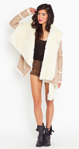 Дубленка Nasty Gal Дубленка Nasty Gal