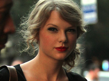 Тейлор Свифт (Taylor Swift) одна из фавориток премии Teen Choice Awards Тейлор Свифт (Taylor Swift) одна из фавориток премии Teen Choice Awards