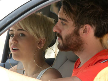 Майли Сайрус (Miley Cyrus), Лиам Хемсворт (Liam Hemsworth) Майли Сайрус (Miley Cyrus), Лиам Хемсворт (Liam Hemsworth)