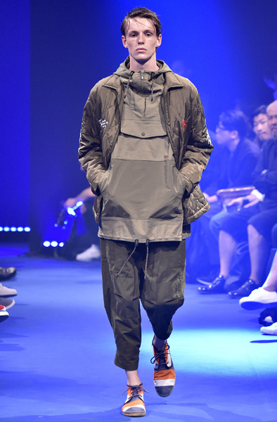 White Mountaineering White Mountaineering